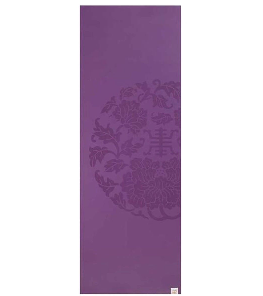 Gaiam Performance Dry-Grip Yoga Mat 68" 5mm Purple - Image 3